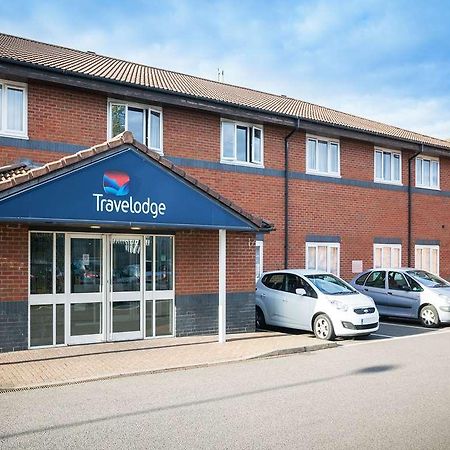 Travelodge Milton Keynes Old Stratford Esterno foto